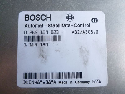 1997 BMW 528i E39 - Bosch ABS Control Module 11641302